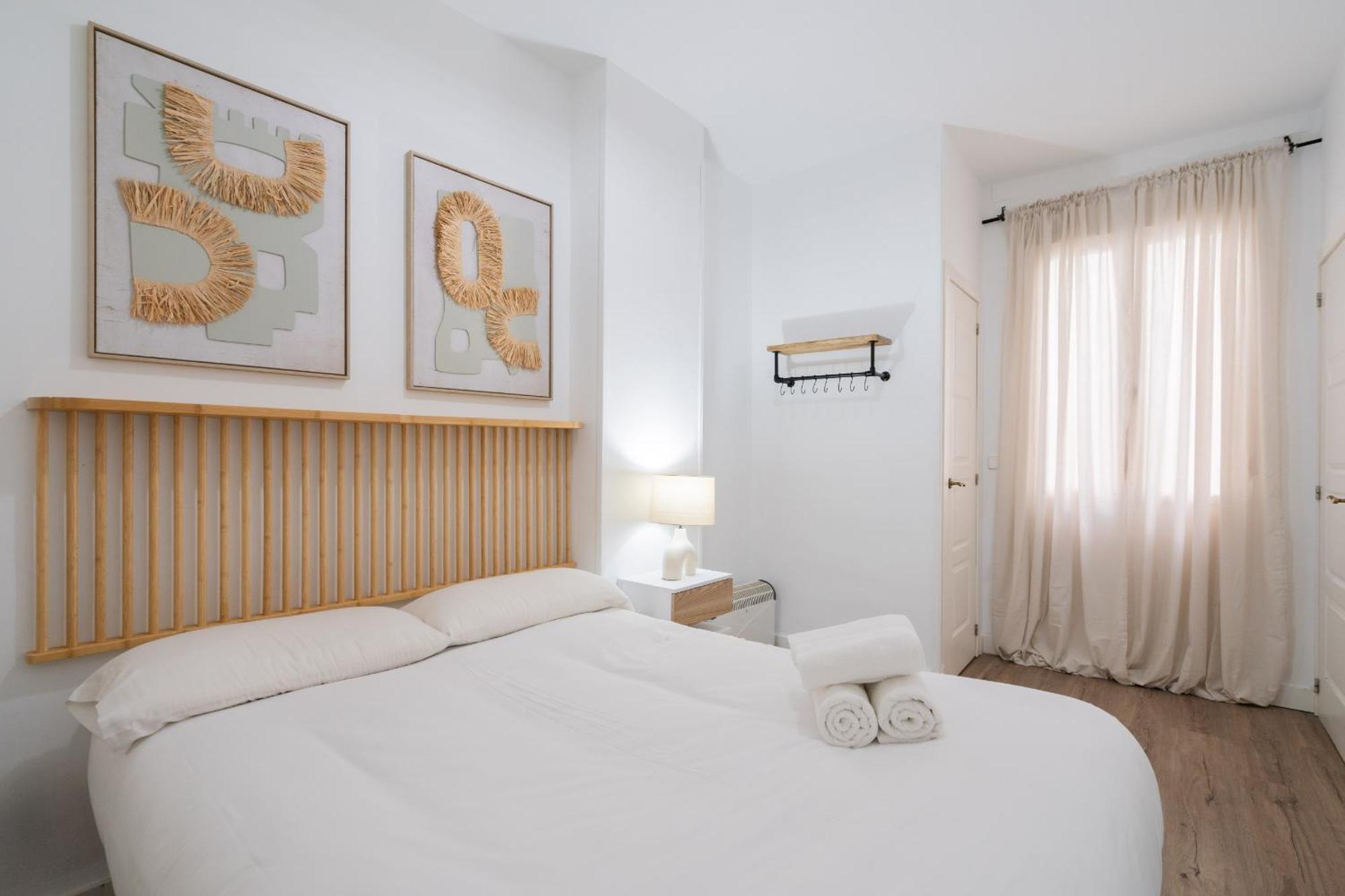 Apartamento En Chueca Para 4 Personas Alquiler Temporal 马德里 外观 照片
