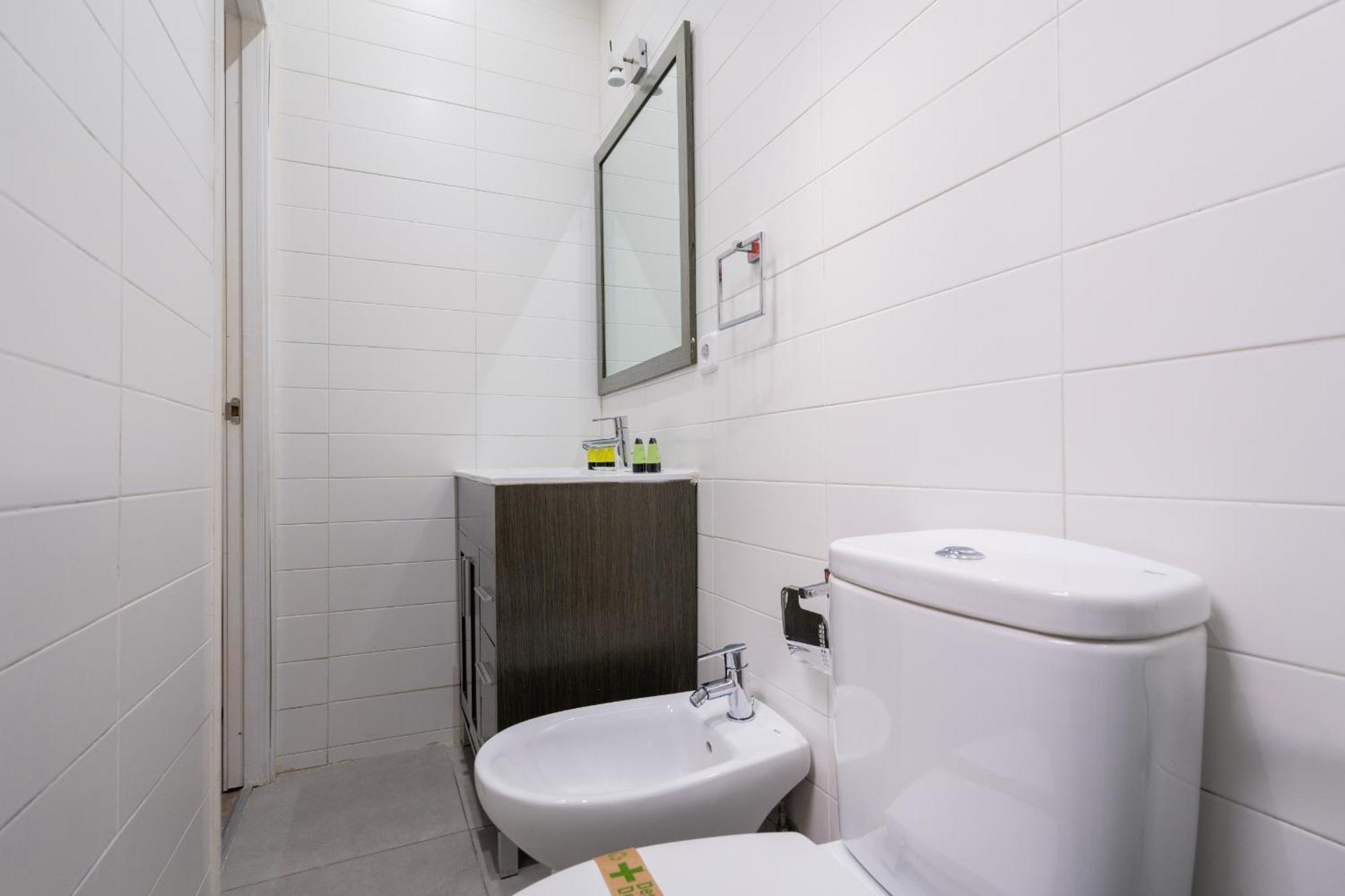 Apartamento En Chueca Para 4 Personas Alquiler Temporal 马德里 外观 照片